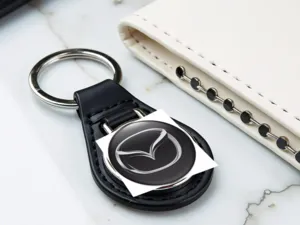 Mazda Leder-Schlüsseltasche Anpassbarer Top-Look